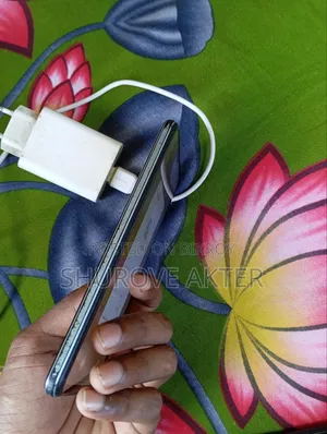 Vivo Y21 64 GB White