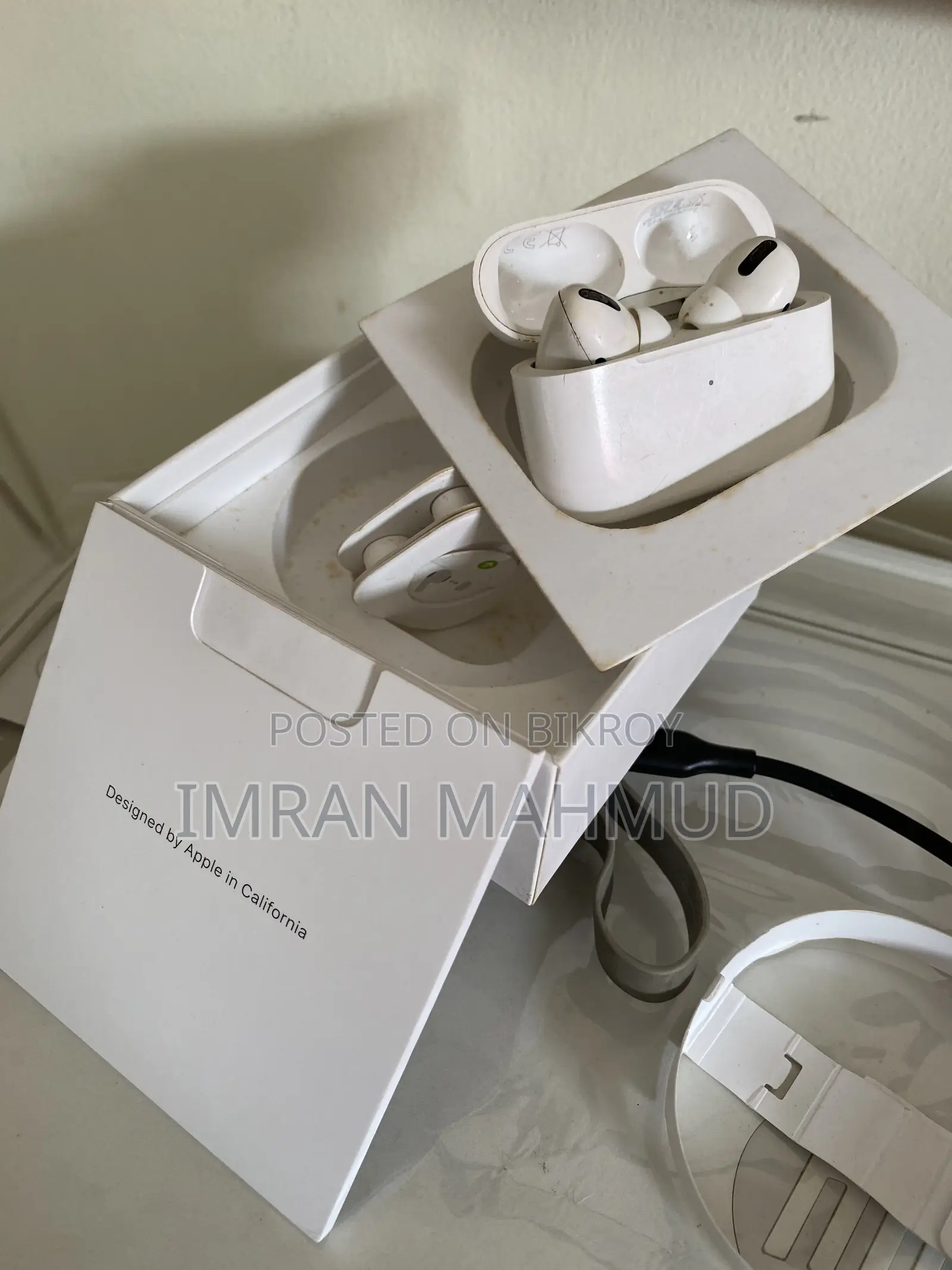 Original AirPods Pro 1