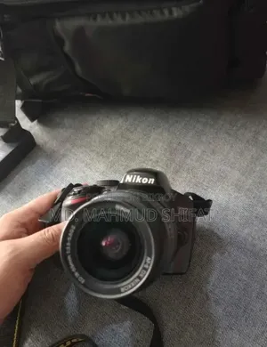 ক্যামেরা + স্টুডিও লাইট