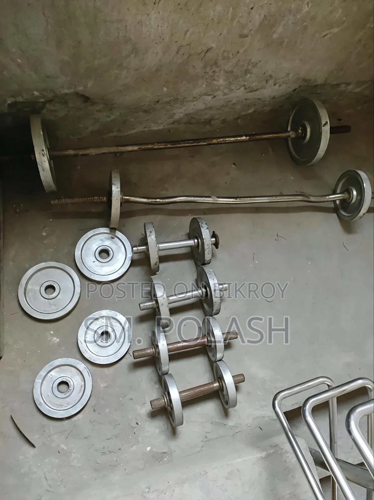 38.5 KG Gym Equipment for Sale (Dumbbells, Barbells, Stands Set)
