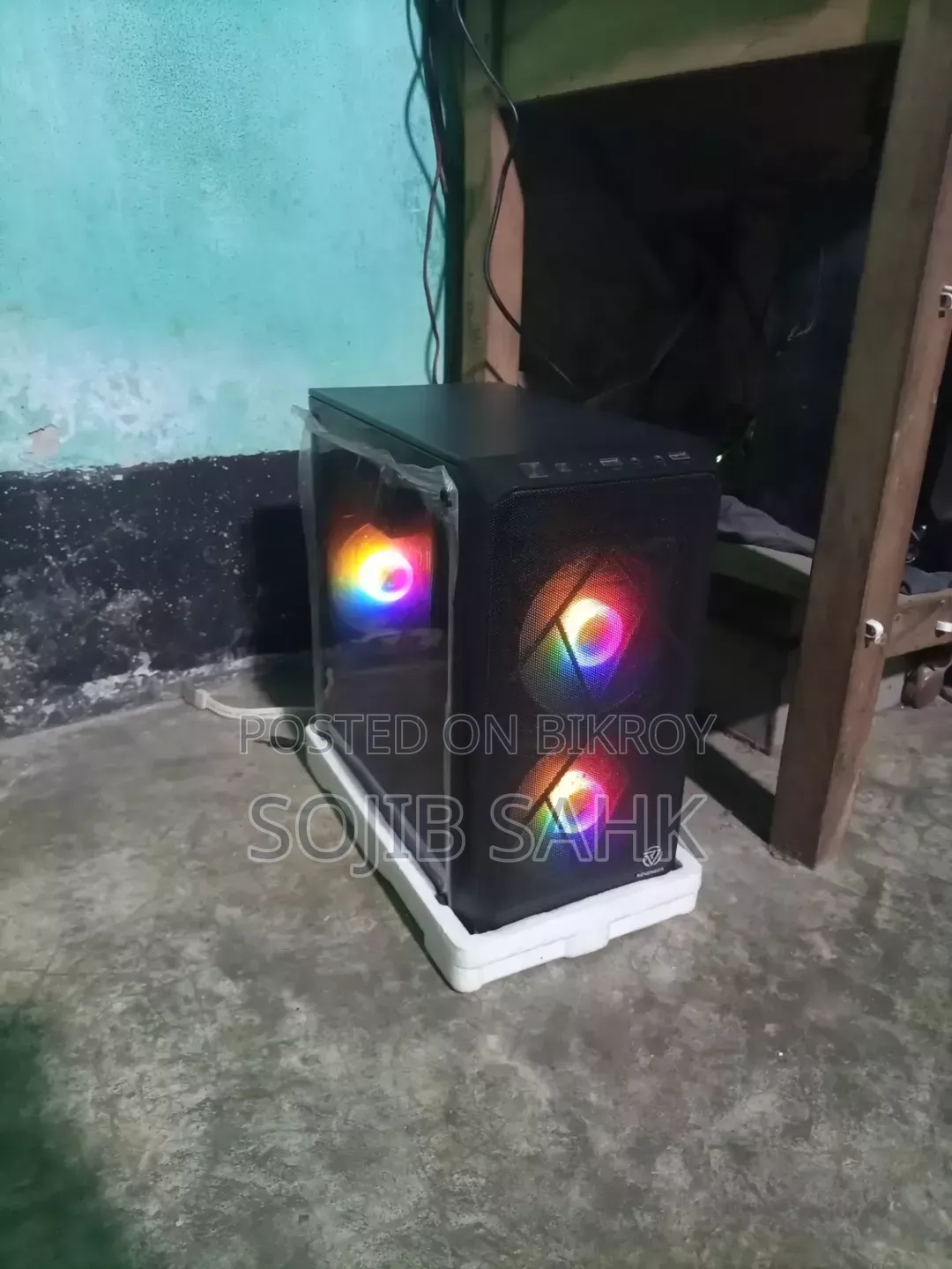 ডেস্কটপ কম্পিউটার ৪জিবি ইন্টেল কোর আই৫ এসএসডি ১২৮জিবি