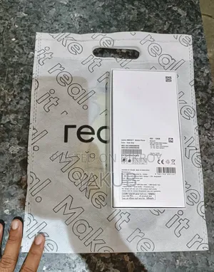New Realme C100i 128 GB Silver