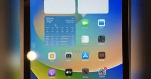Apple iPad 9.7 32 GB Gray