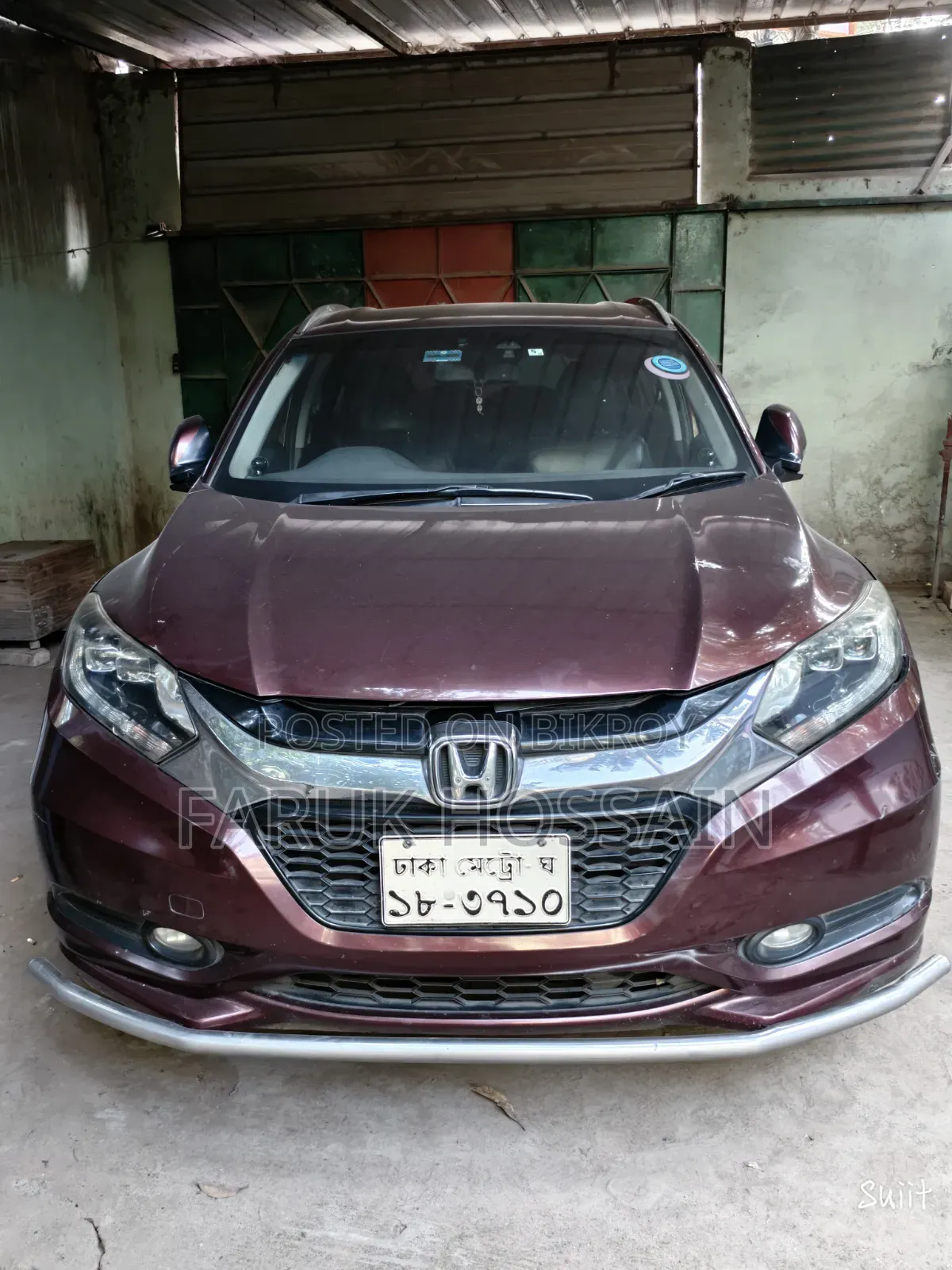 হোন্ডা ভেজেল ১.৫ হাইব্রিড ২ডব্লিউডি ২০১৪ লাল