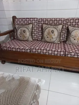 Teak wood sofa set with tea table for sale