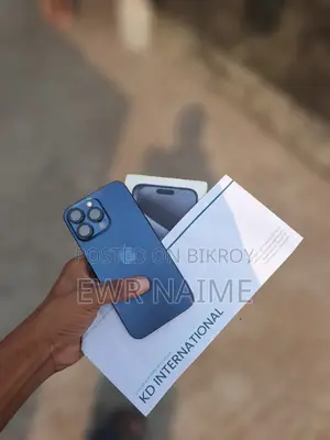 অ্যাপল আইফোন ১৫ প্রো ম্যাক্স ২৫৬ জিবি নীল