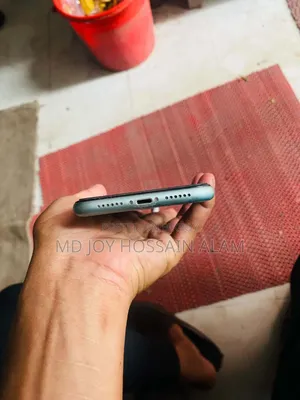 Apple iPhone 11 128 GB Green