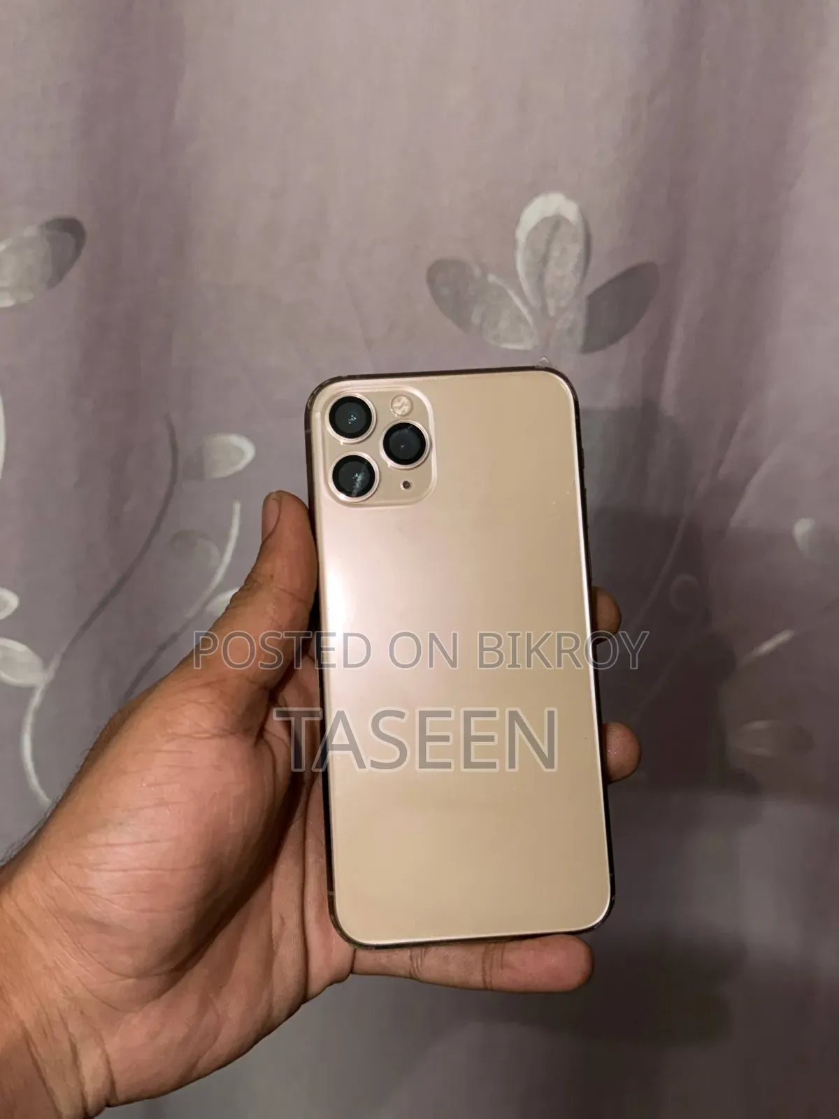 অ্যাপল আইফোন ১১ প্রো ২৫৬ জিবি রোজ গোল্ড