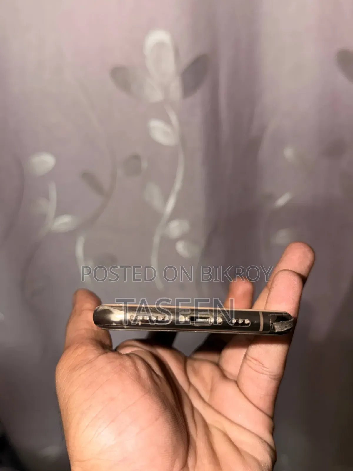 অ্যাপল আইফোন ১১ প্রো ২৫৬ জিবি রোজ গোল্ড