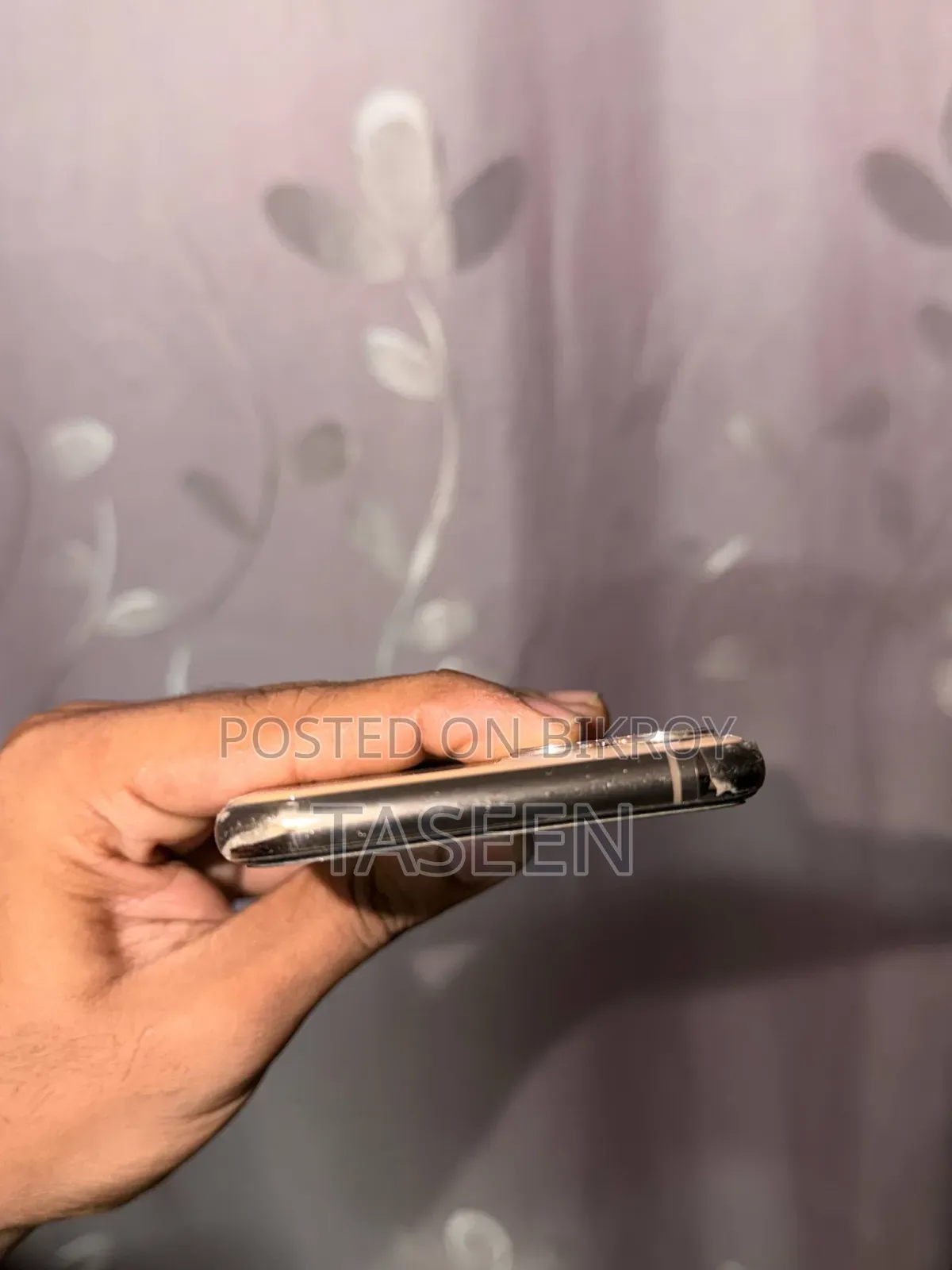 অ্যাপল আইফোন ১১ প্রো ২৫৬ জিবি রোজ গোল্ড