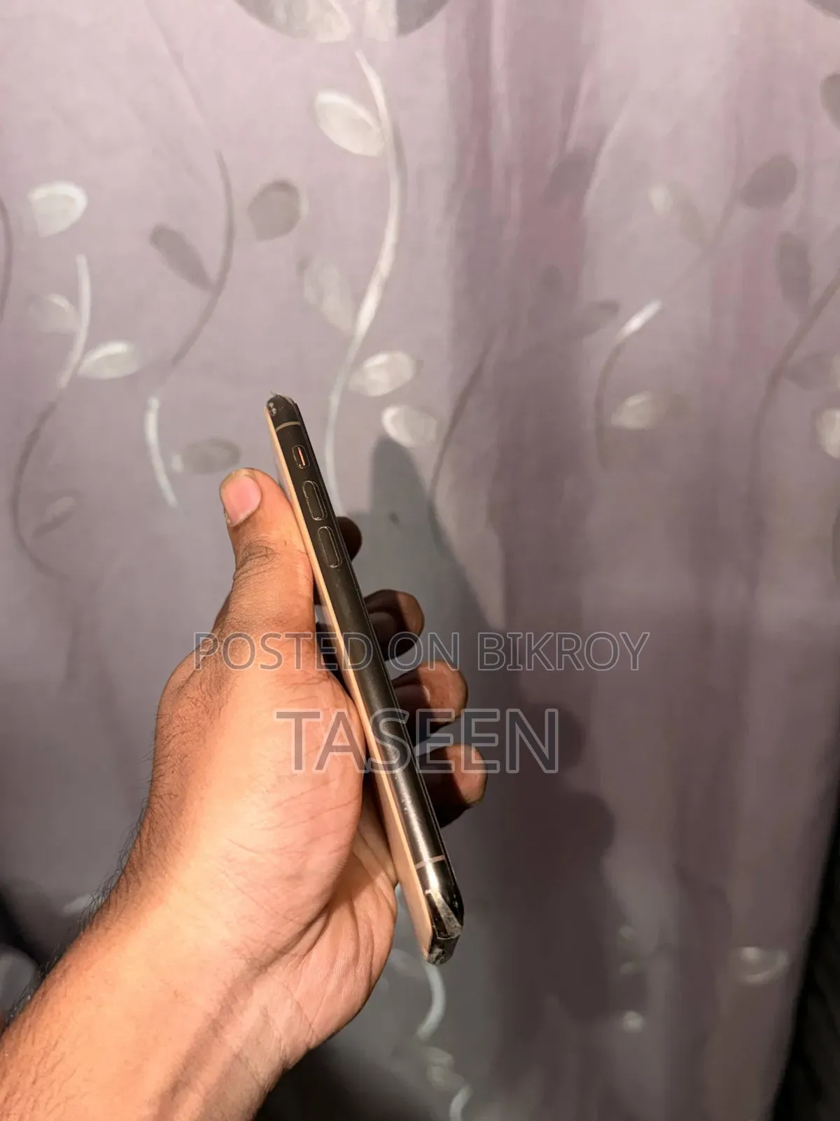 অ্যাপল আইফোন ১১ প্রো ২৫৬ জিবি রোজ গোল্ড