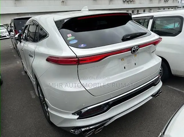Toyota Harrier 2.0 2021 Pearl