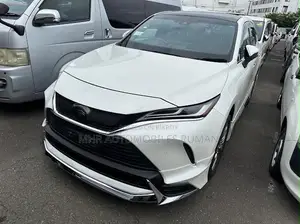 Toyota Harrier 2.0 2021 Pearl