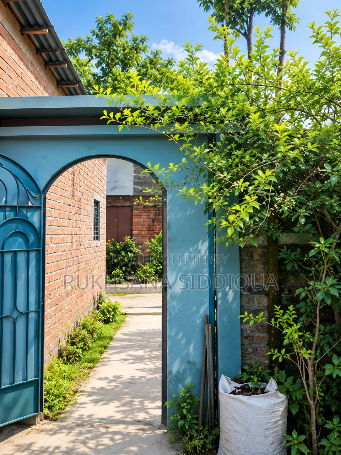 Brick-Built House with Land for Sale