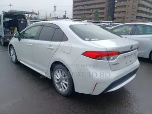 Toyota Corolla 2021 Pearl