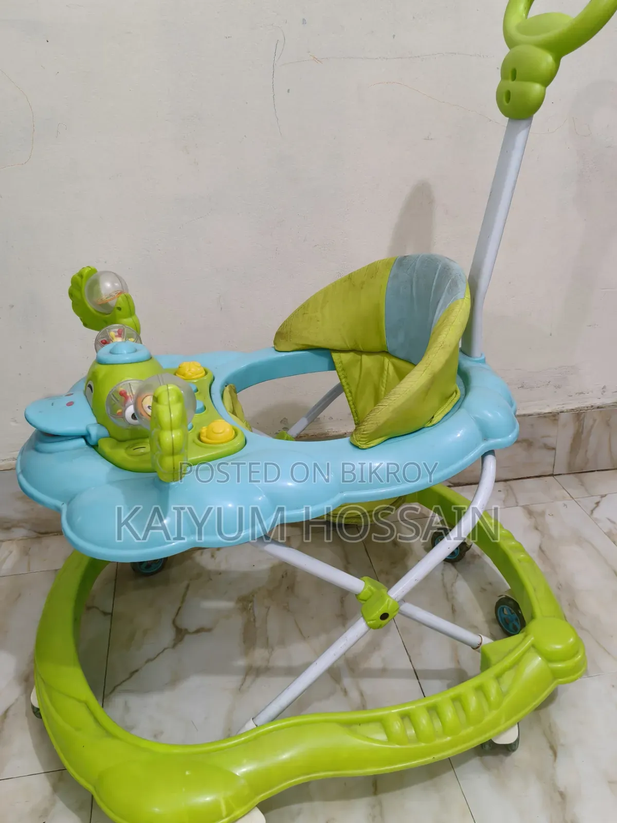বেবি ওয়াকার