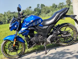 সুজুকি এফ১ ২০১৮ সবুজ
