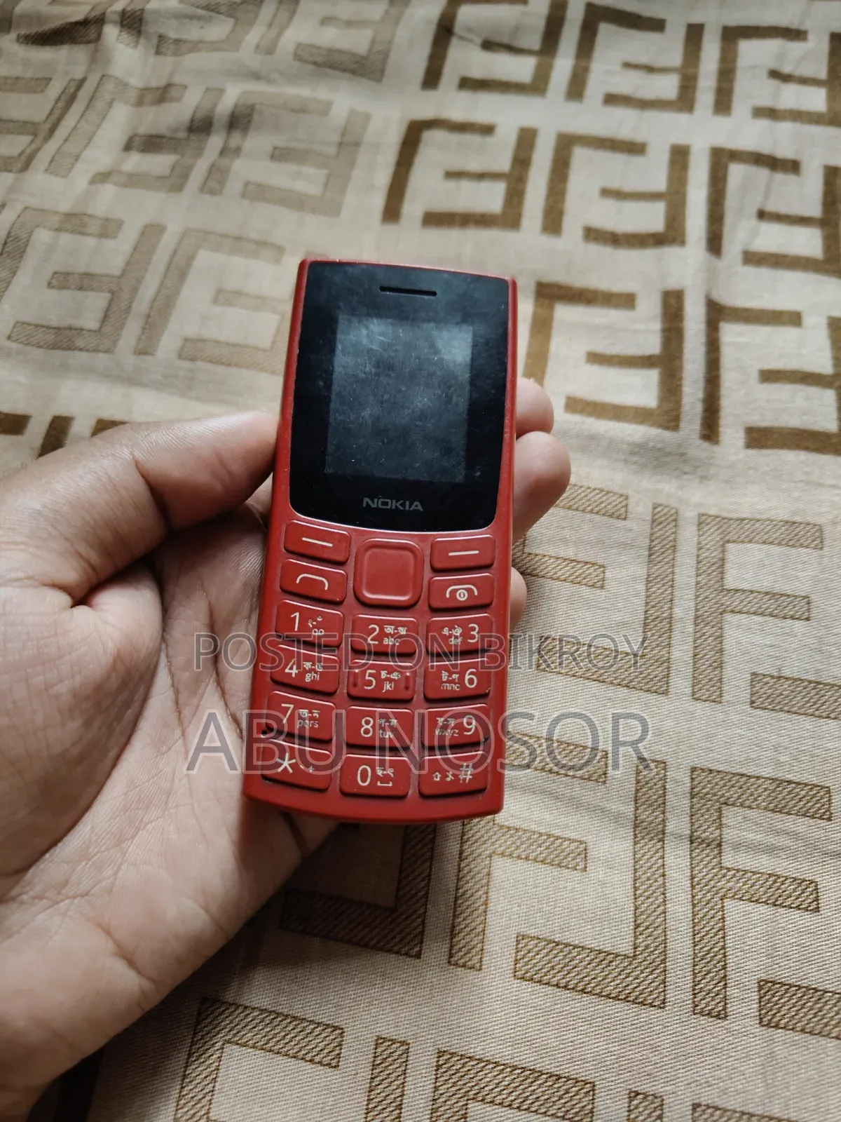 নকিয়া ১০৬ লাল
