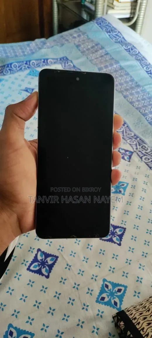রিয়েলমি সি৫৫ ১২৮ জিবি সিলভার