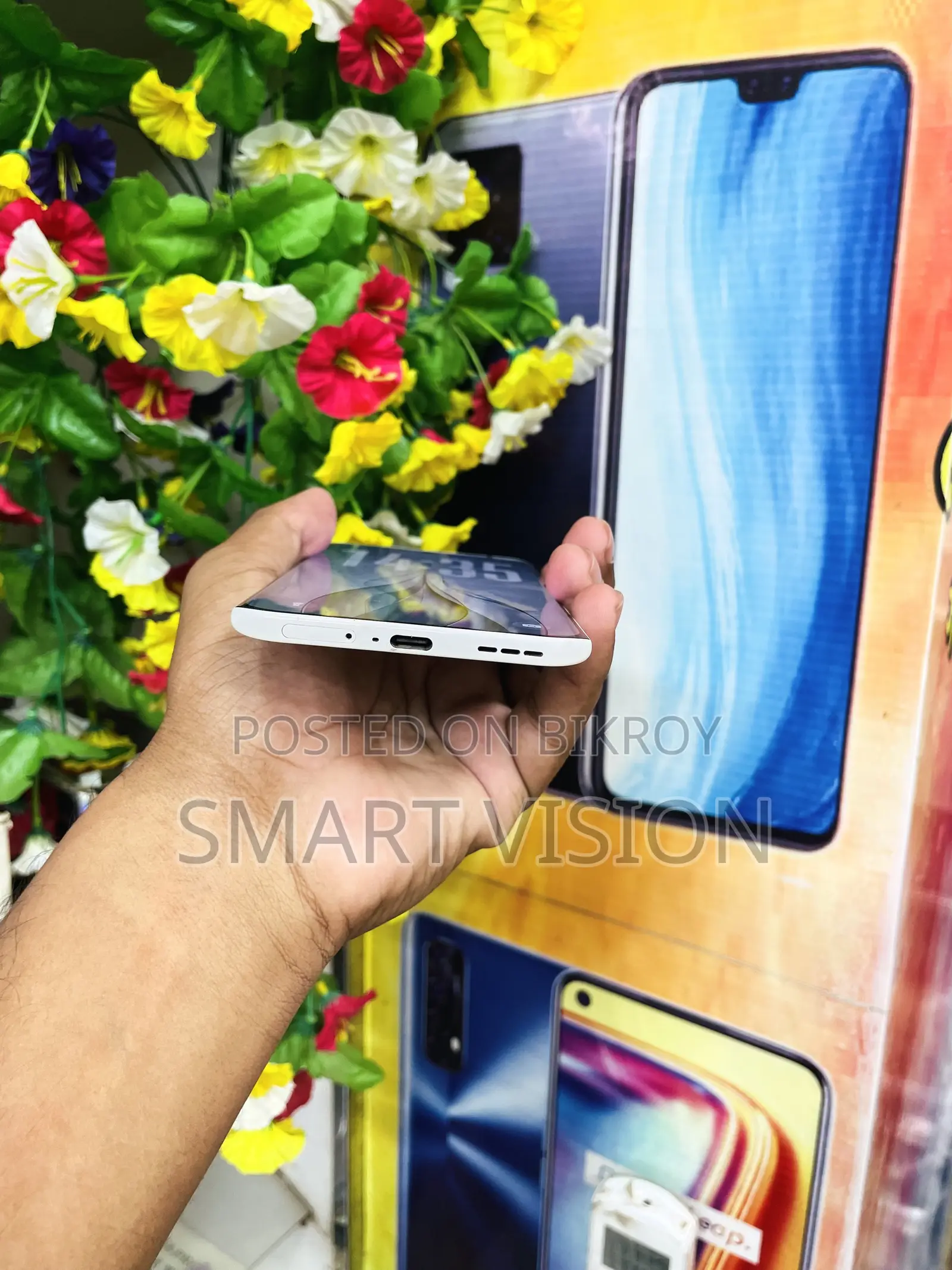 Tecno Pova Slim 5G 256 GB White