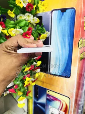 Tecno Pova Slim 5G 256 GB White