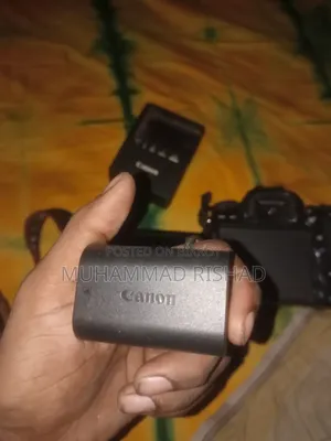 DSLR Camera