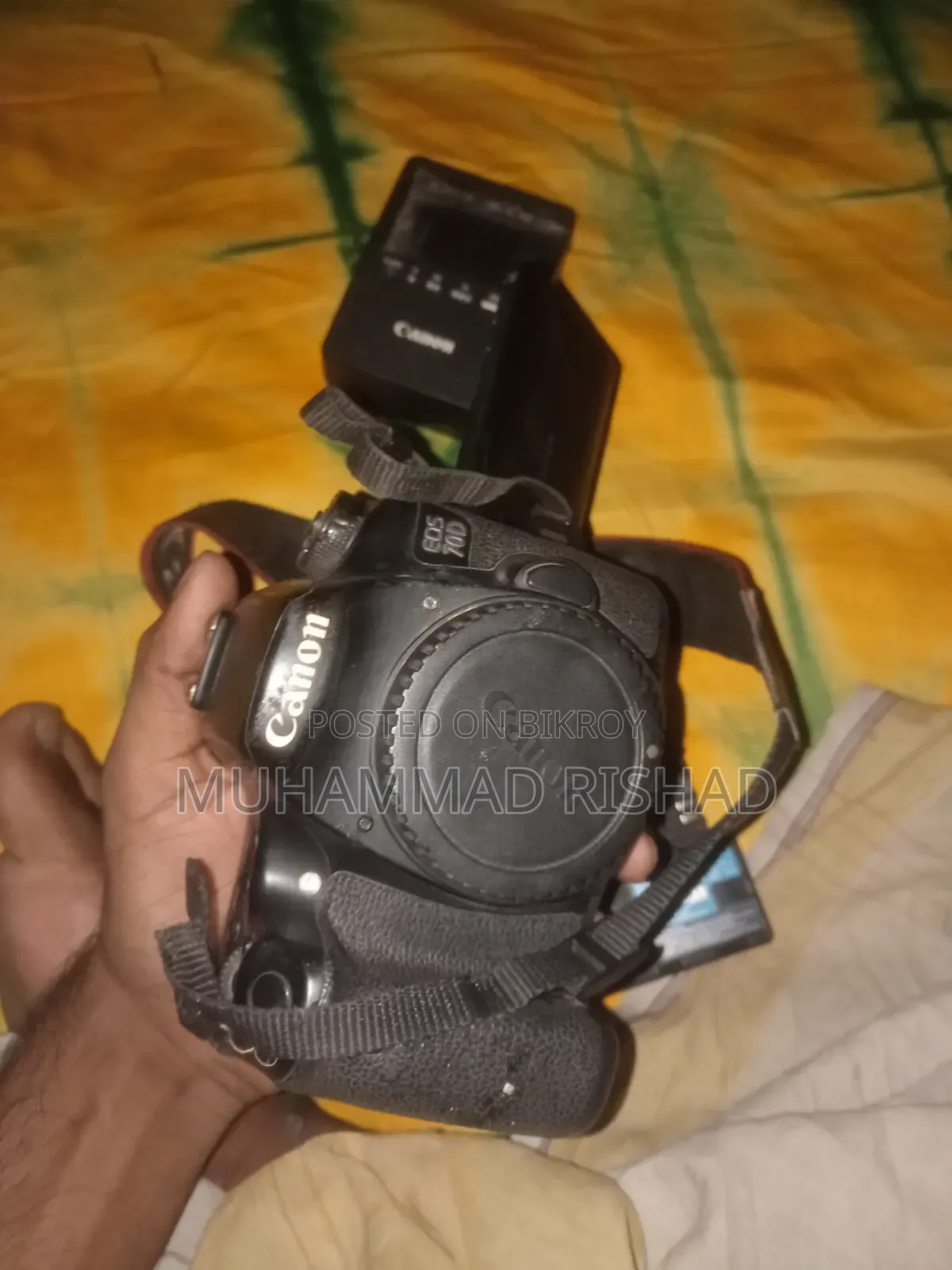 DSLR Camera
