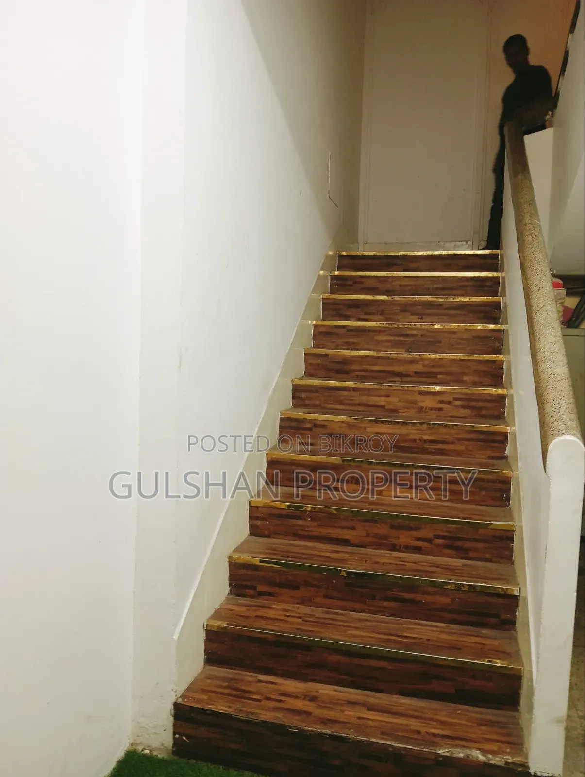 ৩০০০ স্কয়ার ফিট রেন্ট ফর অফিস ফার্স্ট ফ্লোর