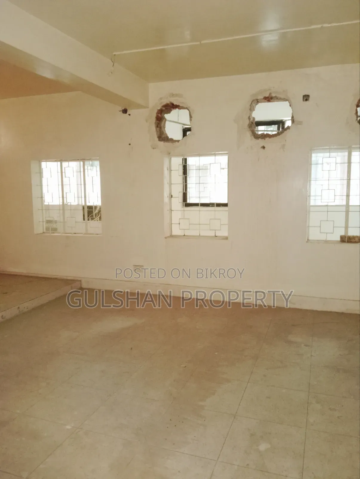 ৩০০০ স্কয়ার ফিট রেন্ট ফর অফিস ফার্স্ট ফ্লোর
