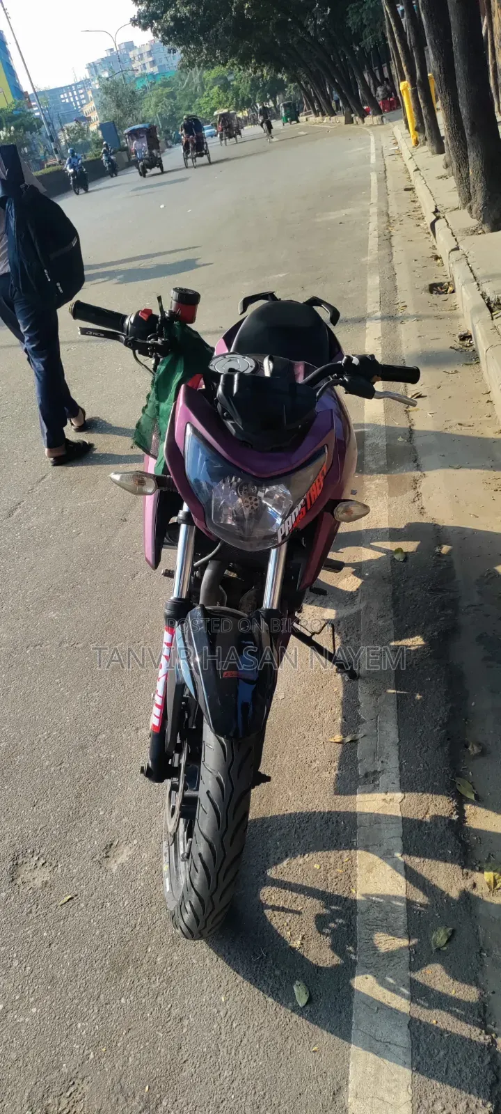 TVS Apache 160 4V 2018 Purple