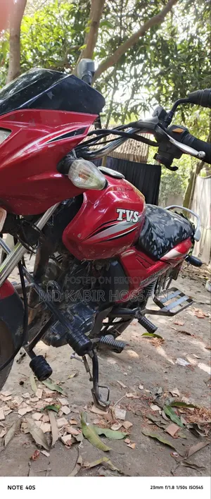 TVS Metro Plus 2014 Red