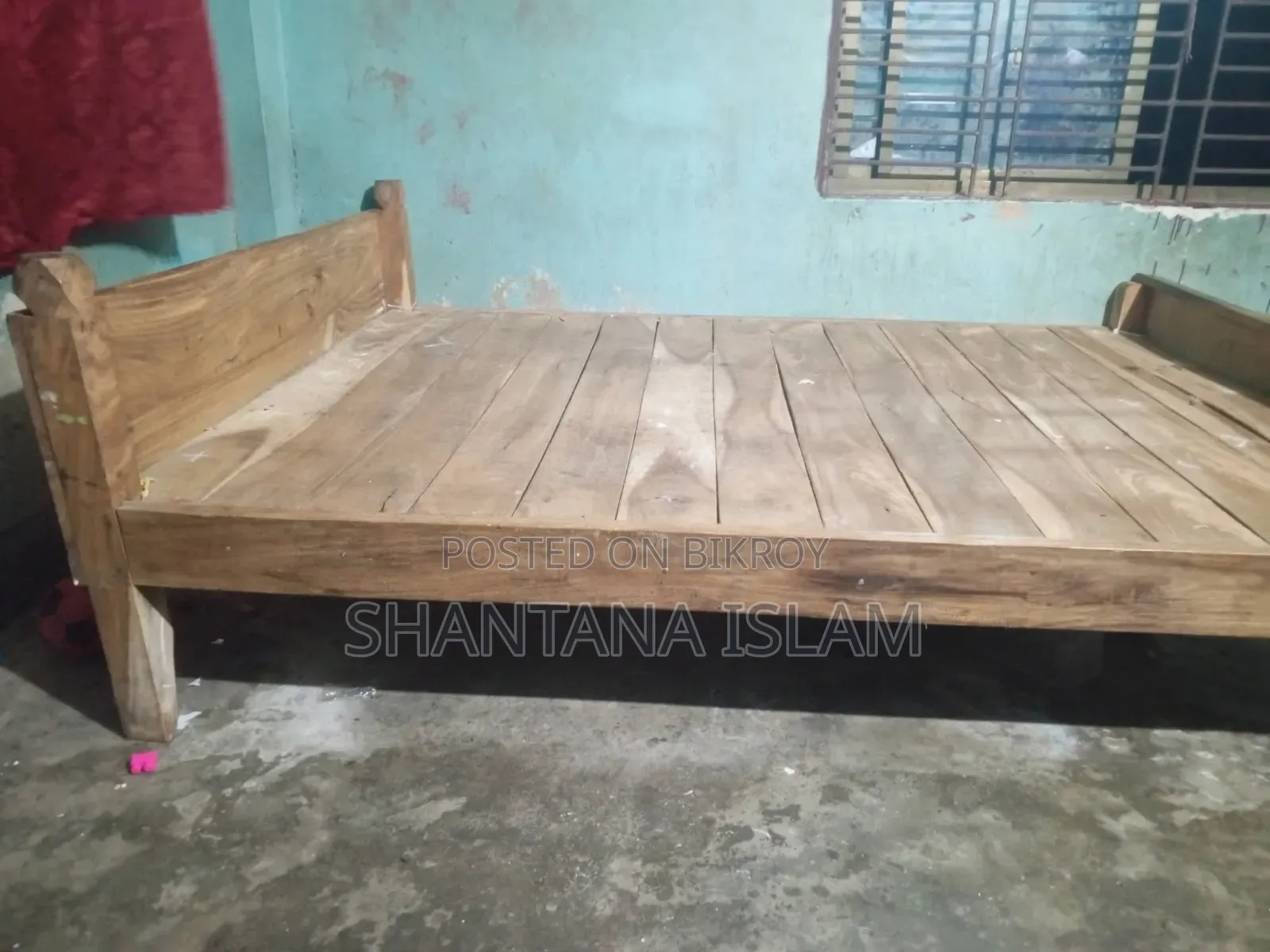 Double bed cot
