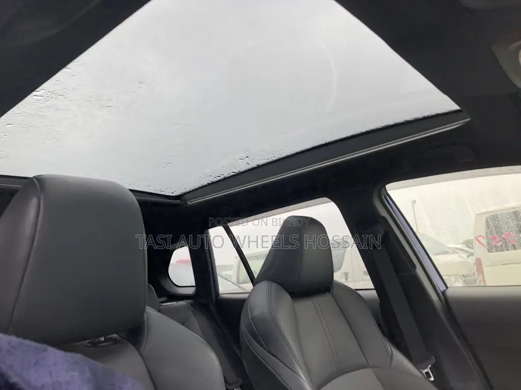 Toyota Corolla Cross 1.8 Hybrid FWD 2022 Blue