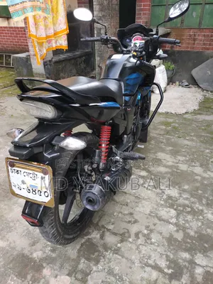 হিরো হাঙ্ক ২০১৯ কালো
