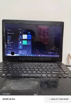 Laptop Acer Aspire E1-470P 2GB Intel Core i3 SSHD+SSD 512GB