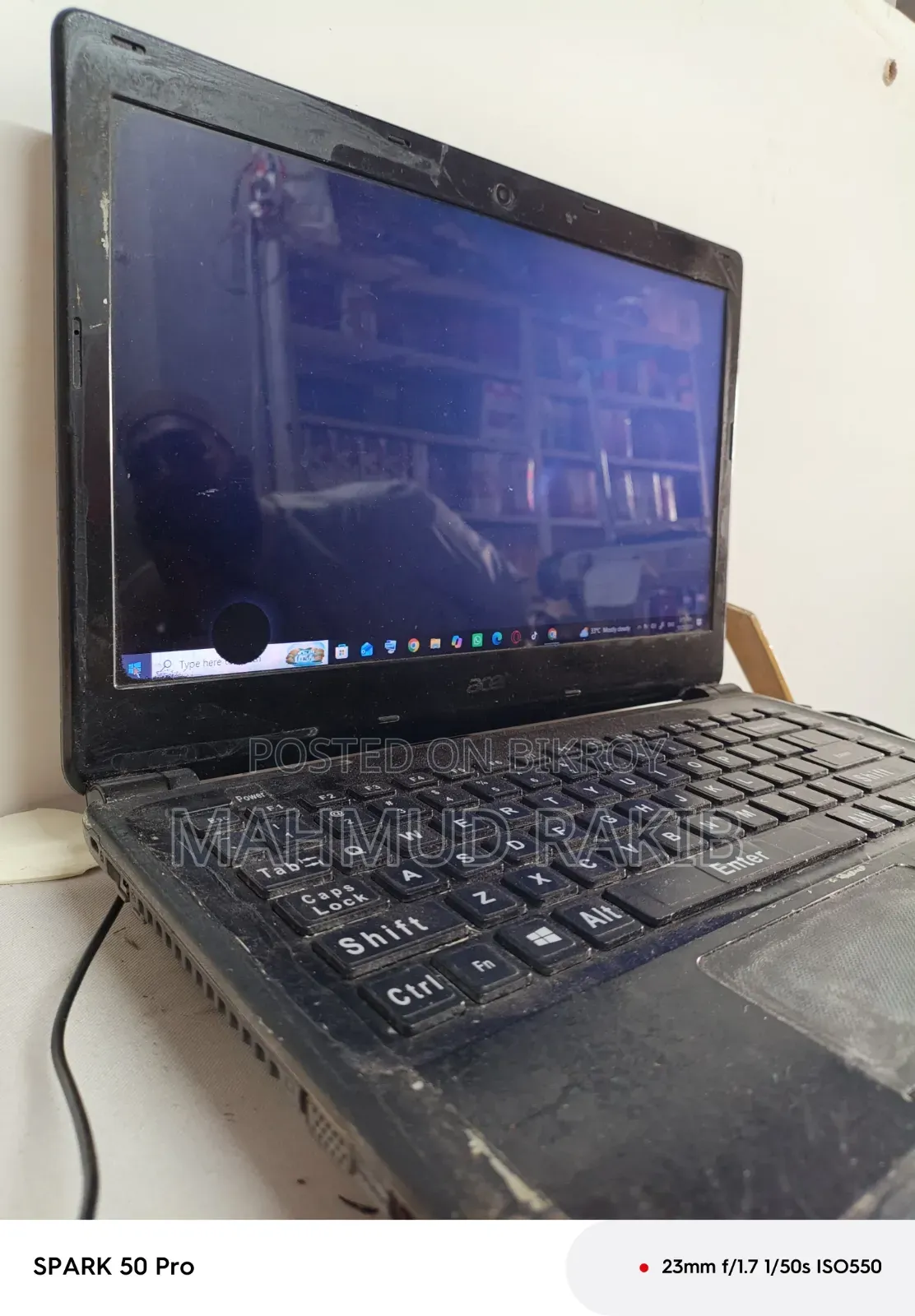 Laptop Acer Aspire E1-470P 2GB Intel Core i3 SSHD+SSD 512GB