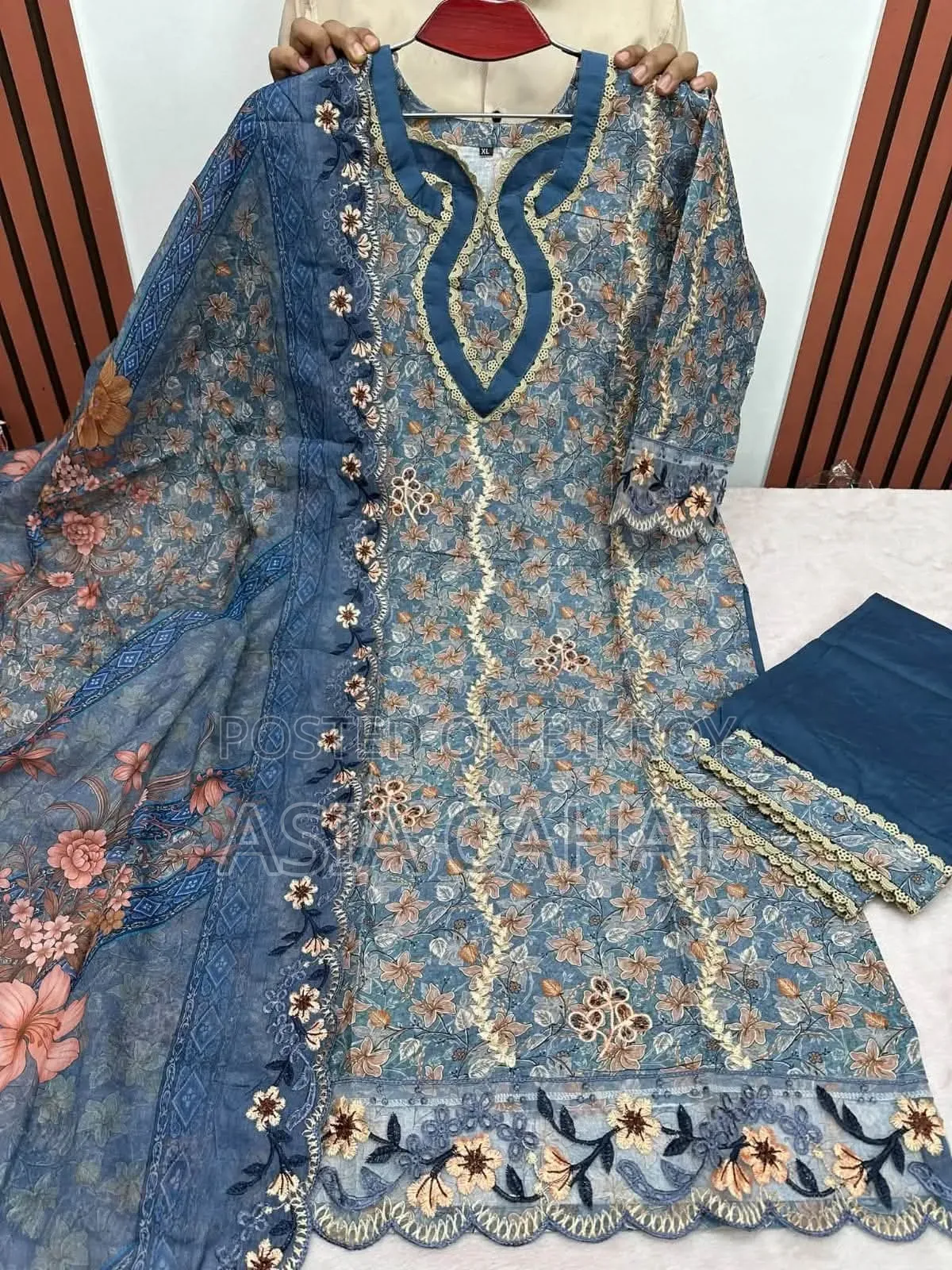 Pakistani Inspired Bin Hamid