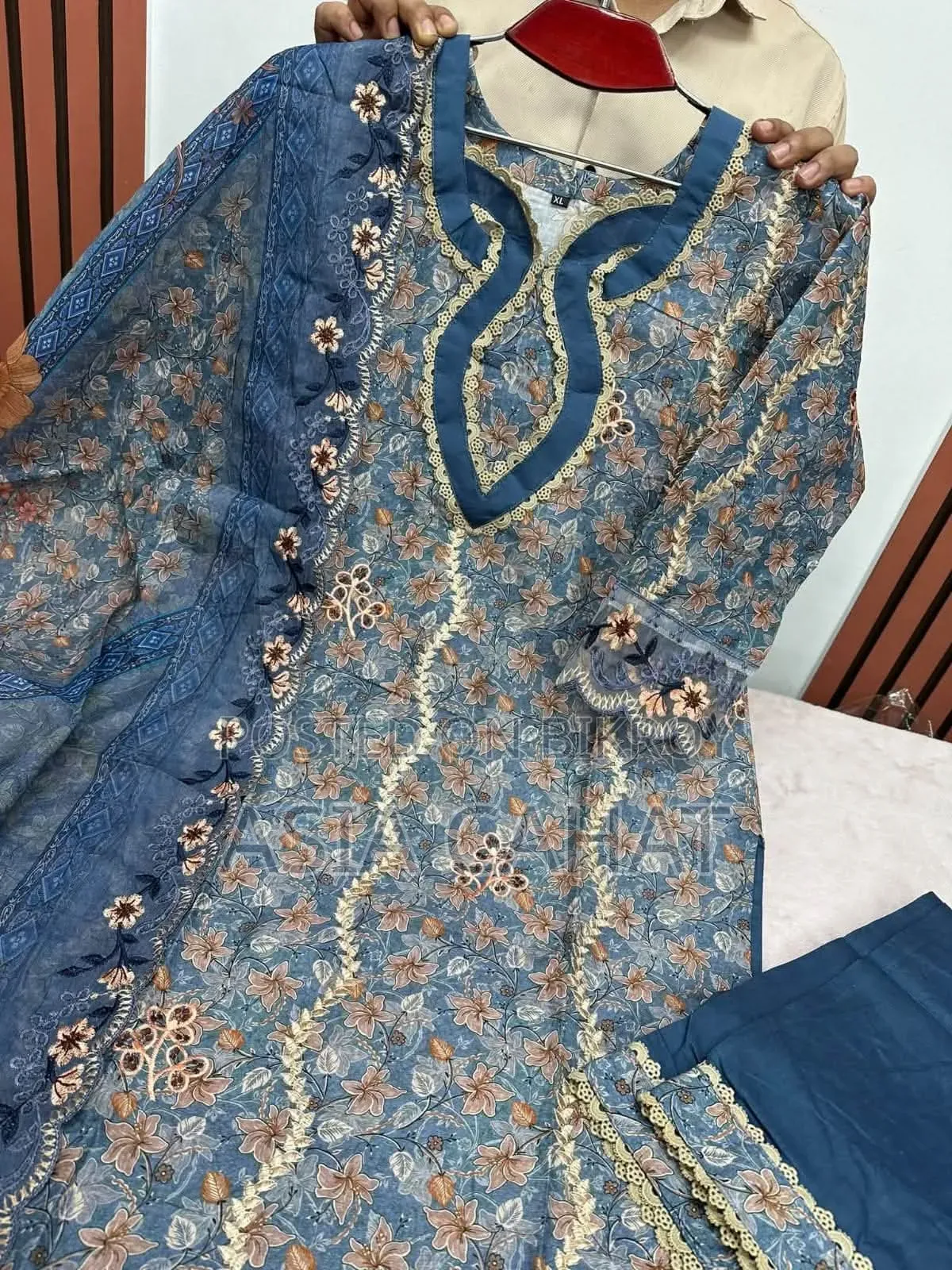 Pakistani Inspired Bin Hamid