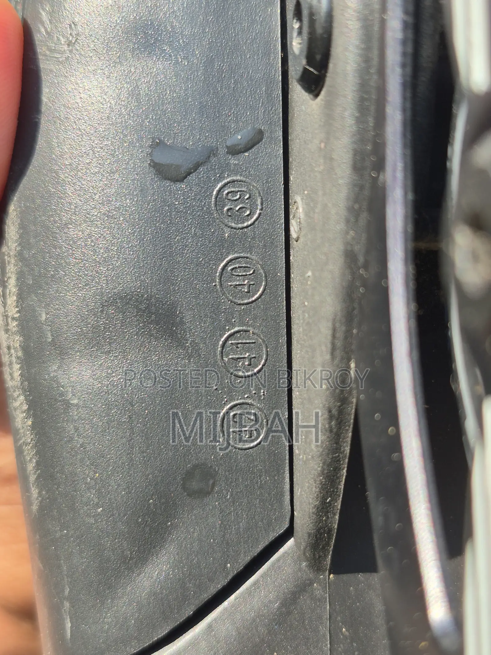 Original Tien-E Skating Shoes With Safety Guard Used Only 7 Days