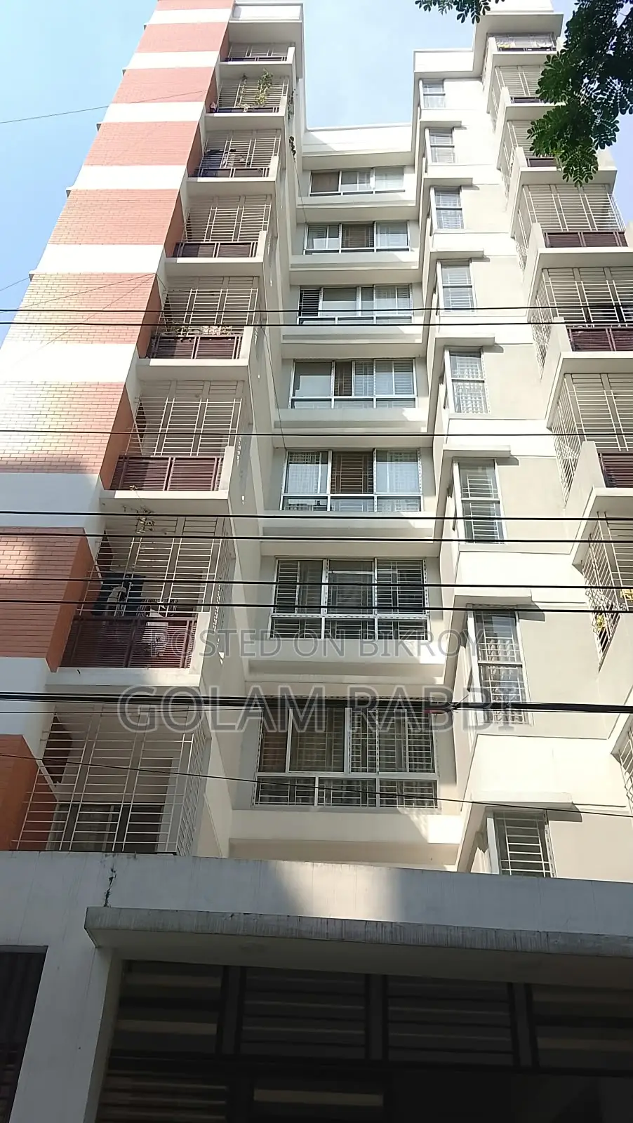 Furnished 4-Bedroom Apartment in Basundhara for sale