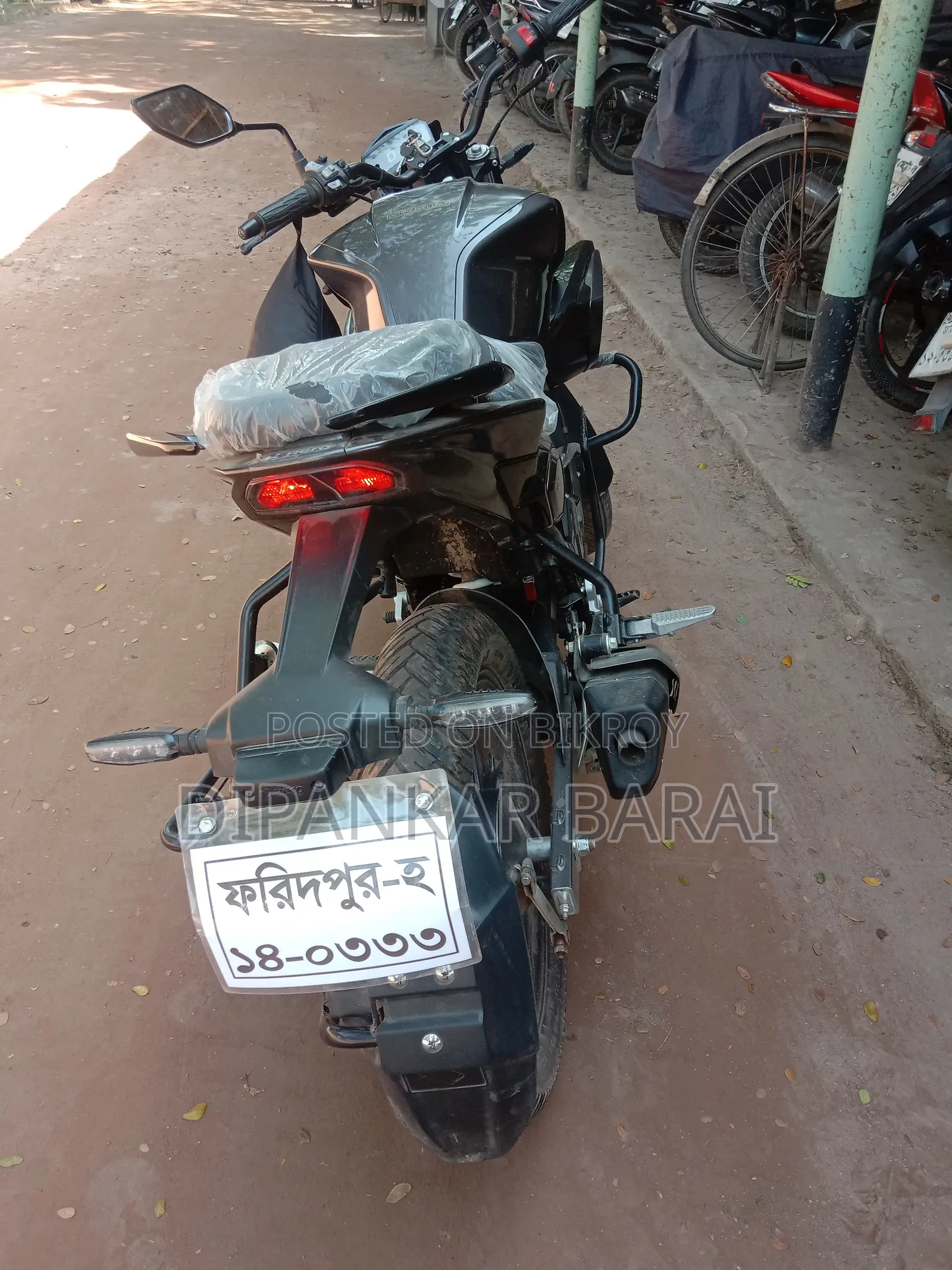 New Hero Xtreme 125R 2026 Black