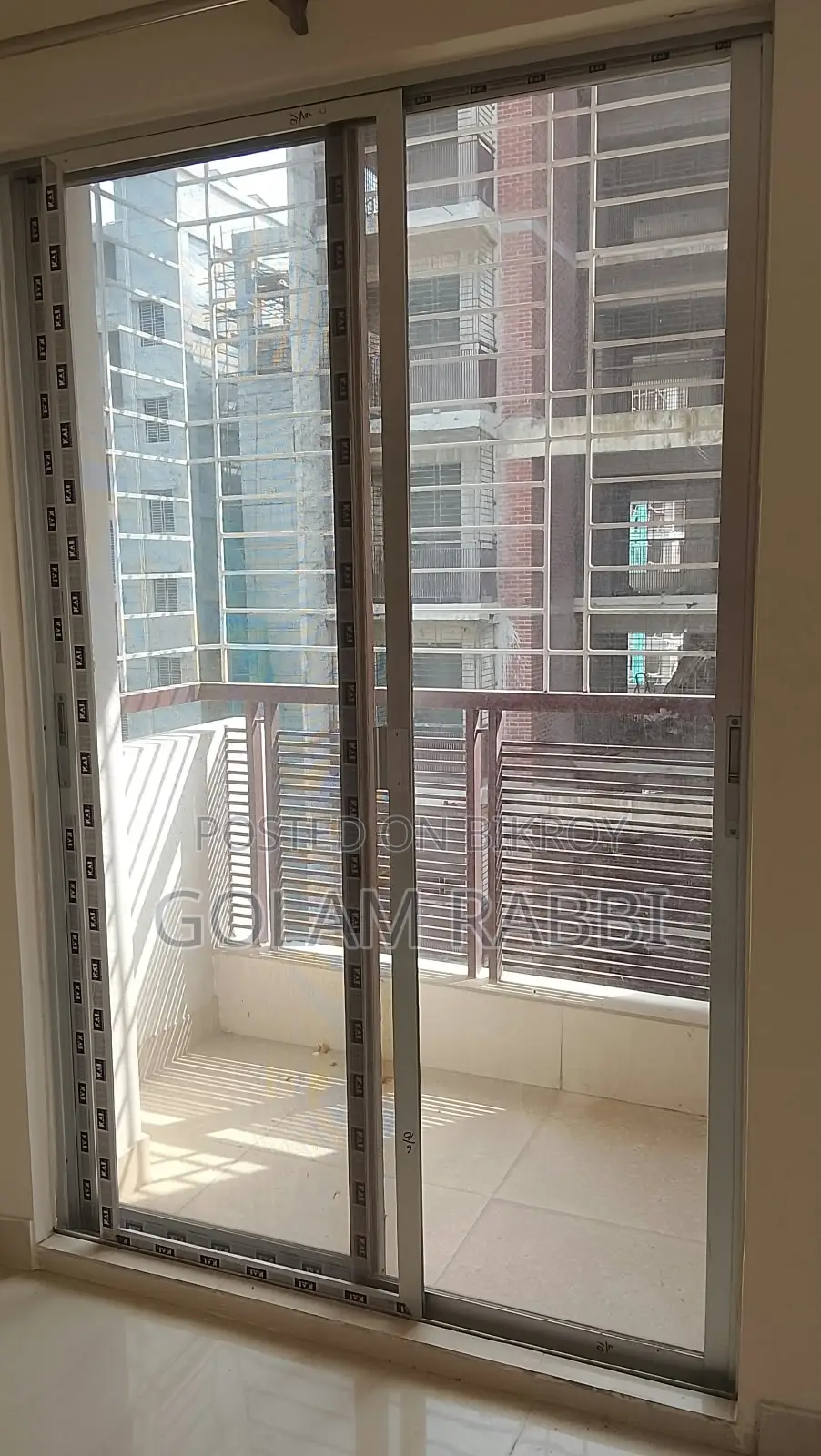 Furnished 4-Bedroom Apartment in Basundhara for sale