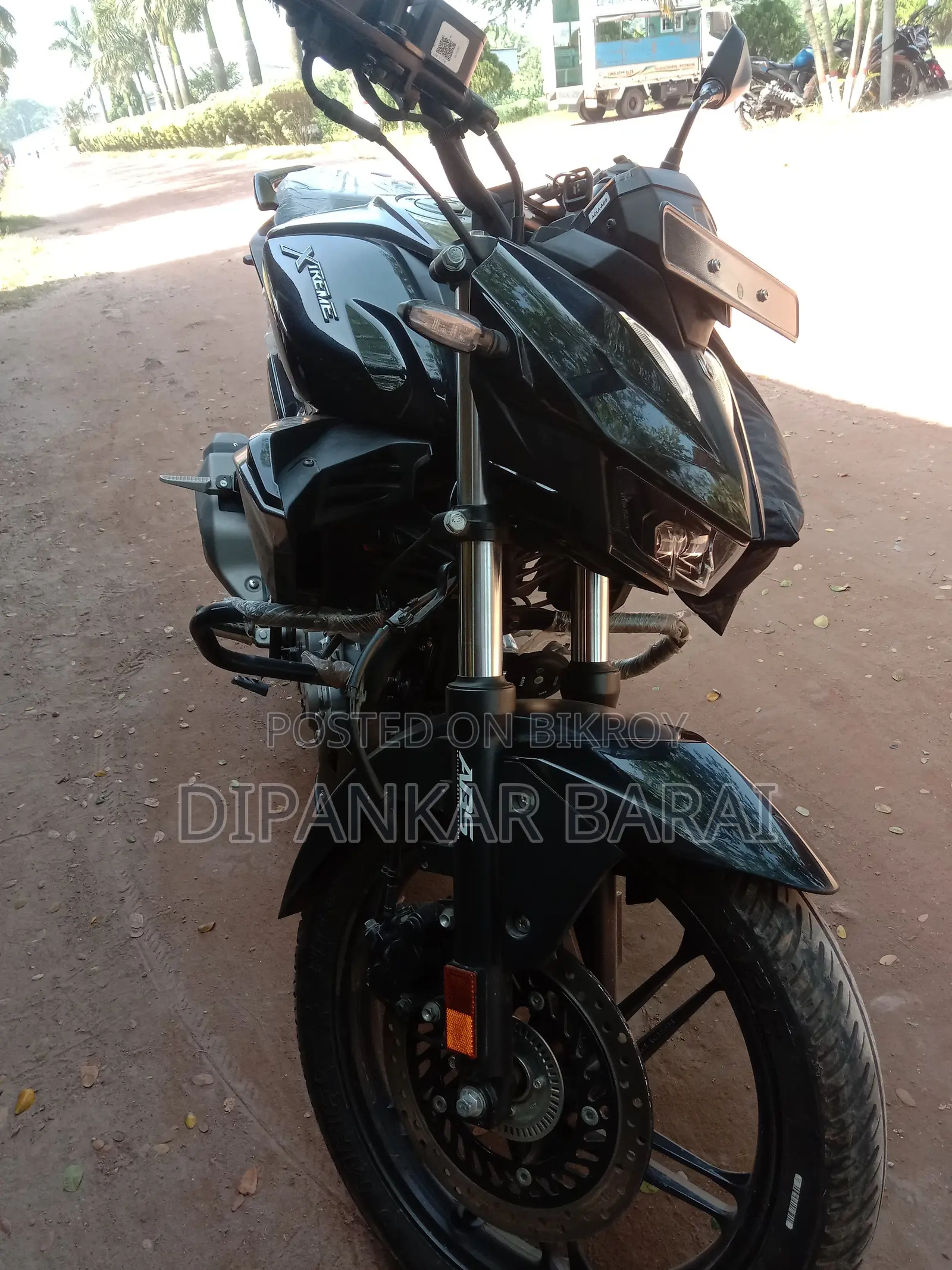 New Hero Xtreme 125R 2026 Black