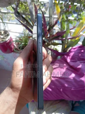 শাওমি রেডমি টার্বো ৪ ২৫৬ জিবি কালো