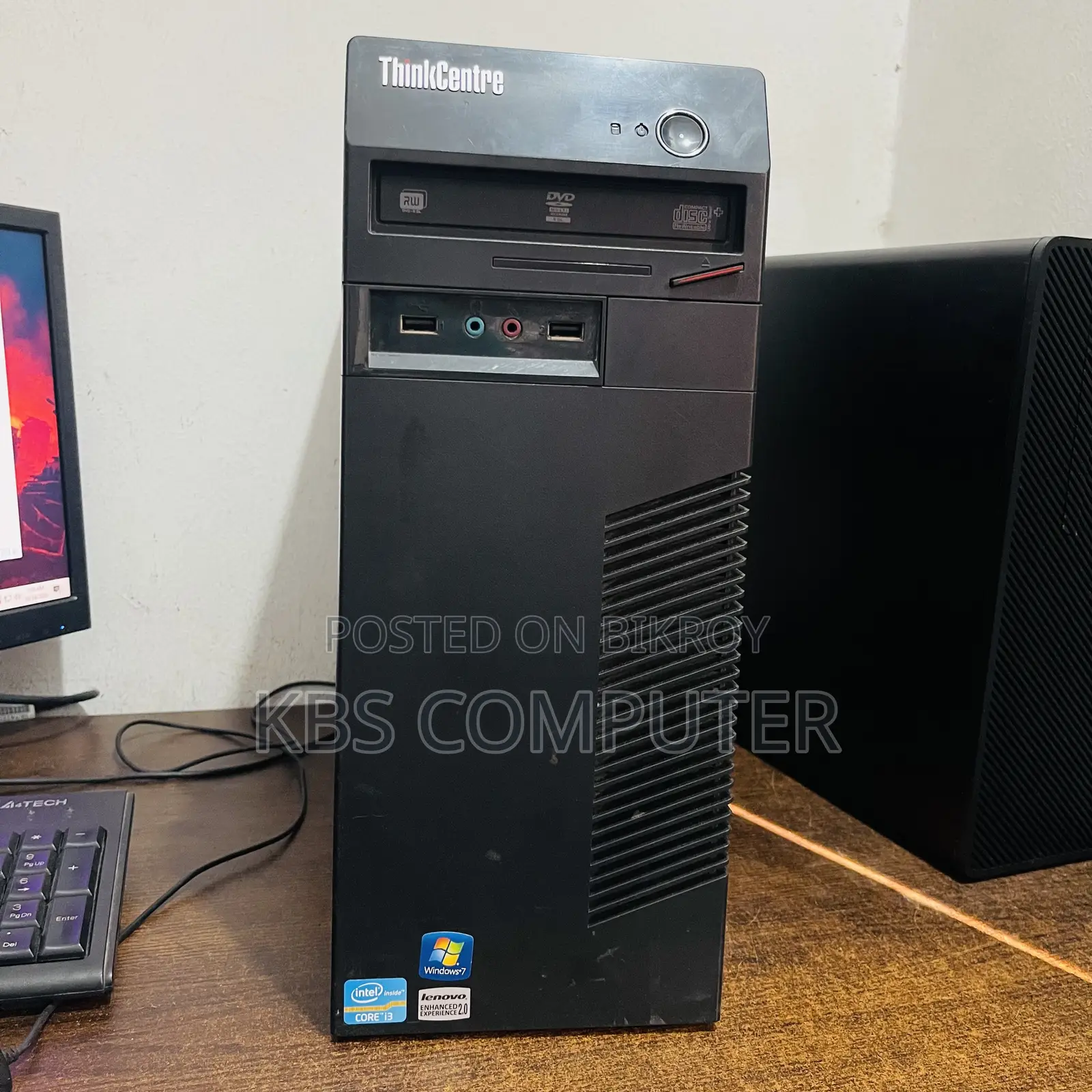 Desktop Computer Lenovo 4GB Intel Core i3 SSD 128GB