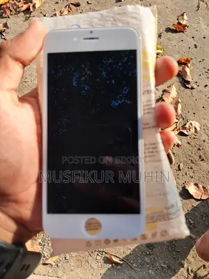 New Apple iPhone 6 32 GB White