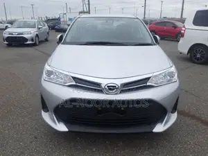 Toyota Axio 2021 Silver