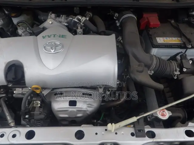 Toyota Axio 2021 Silver