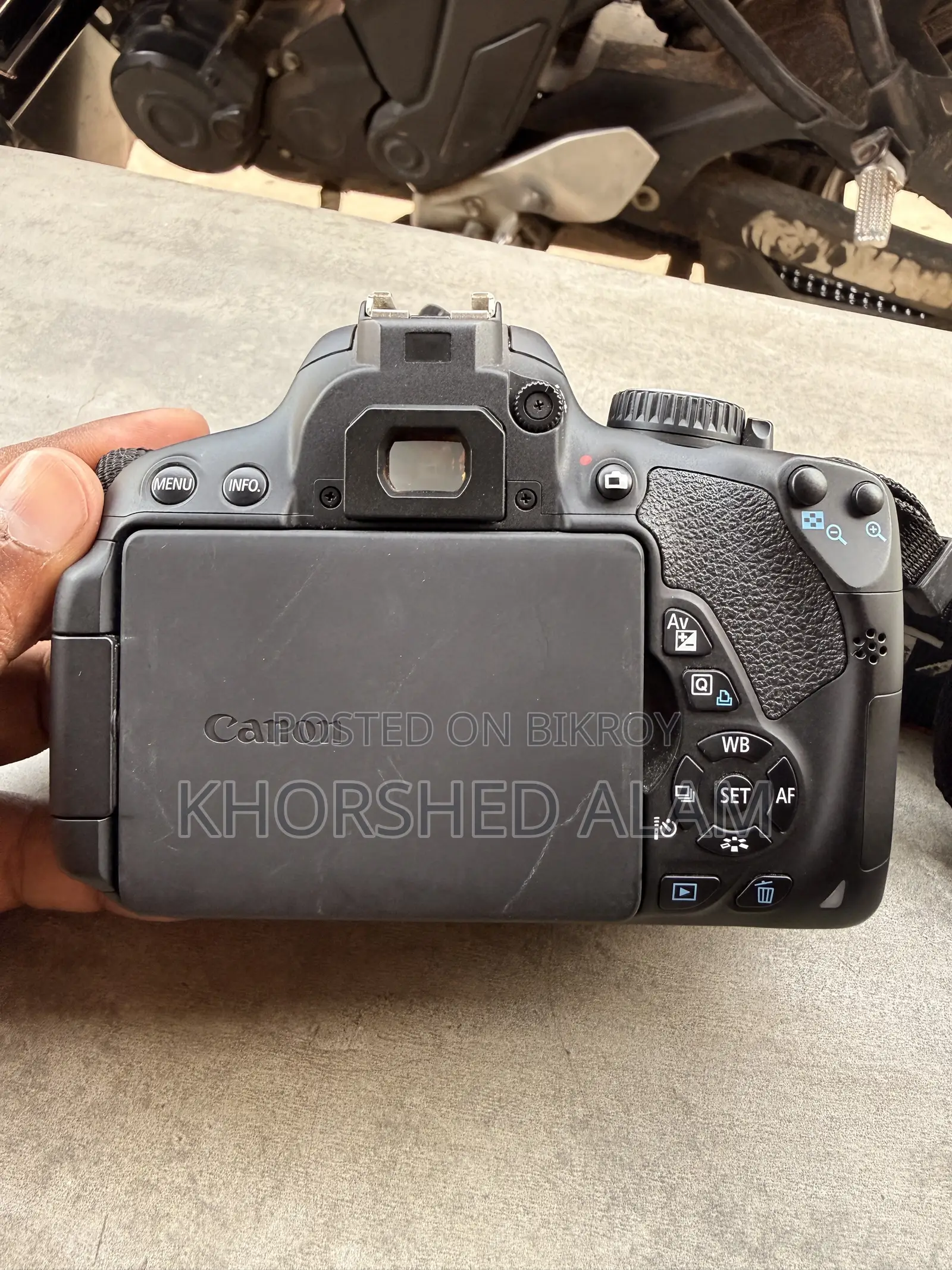 DSLR Canon 650d Kit +18-135 Is Lens