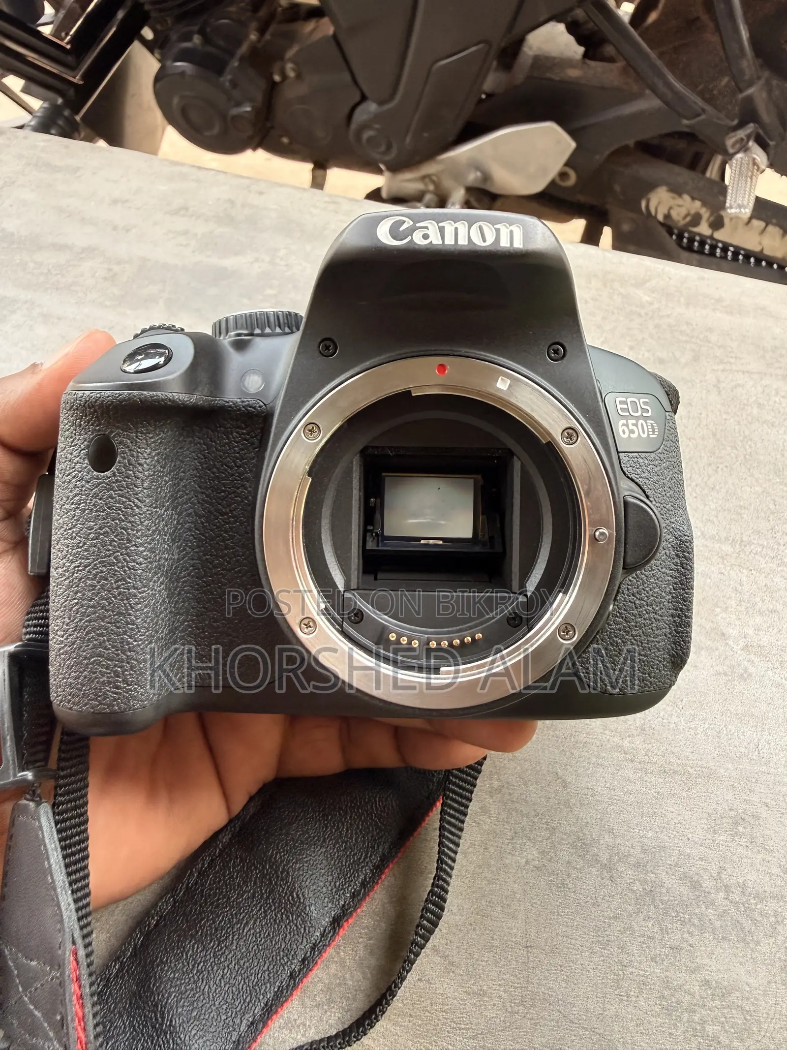 DSLR Canon 650d Kit +18-135 Is Lens